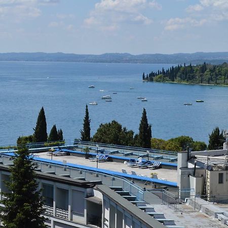 Garda Apartments In Euroresidence Εξωτερικό φωτογραφία