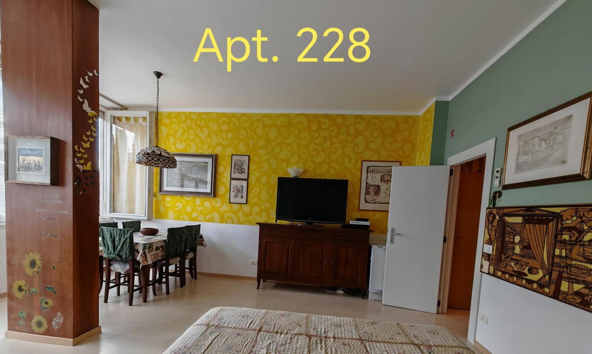Garda Apartments In Euroresidence Εξωτερικό φωτογραφία